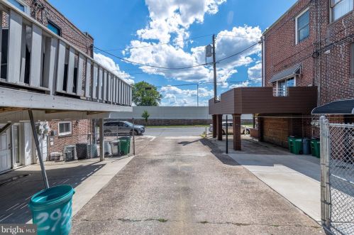 2947 Juniper St, Philadelphia PA  19148-4950 exterior