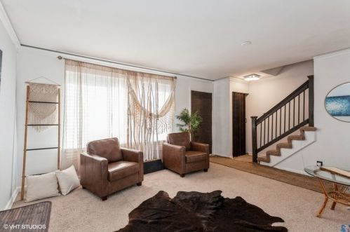 468 Mallview Ln, Lemont, IL 60440-2908