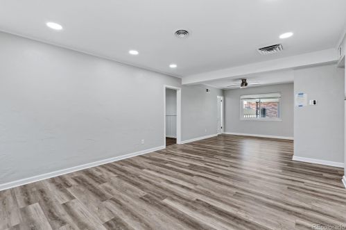 1201 Scranton St, Denver CO  80011-6409 exterior