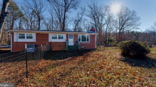 8517 Pamunkey Rd, Spotsylvania, VA 22551-5006