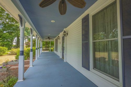 97 Benson St, Hartwell, GA 30643-1991