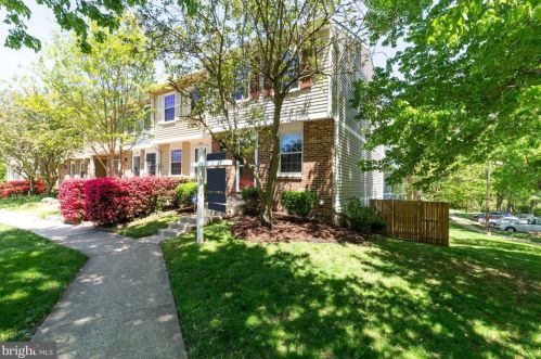 12110 Purple Sage Ct, Herndon, VA 20194-5603