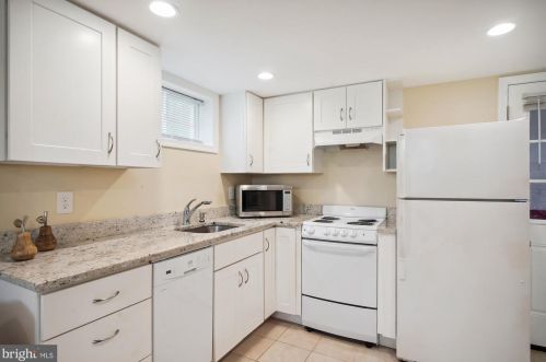 2307 Homestead Dr, Silver Spring MD 20902-4950 exterior