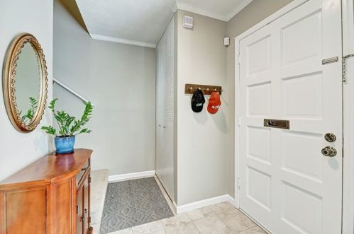 3 Iron Bound Pl, Atlanta GA  30318-1424 exterior
