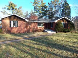 629 Dundee Ave, Homewood, IL 60422-1218