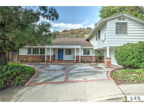 249 Sleepy Hollow Ter, Glendale, CA 91206-4718