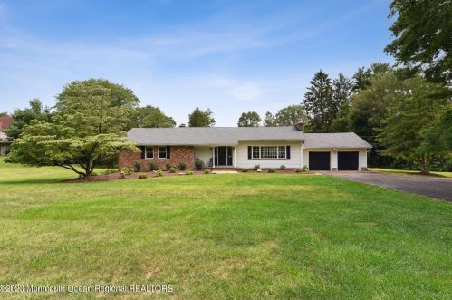 29 Willowbrook Rd, Holmdel Village, NJ 07733-2323