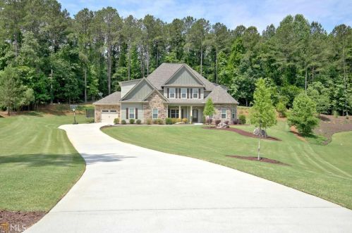 203 Drews Ridge Dr, Newnan, GA 30263-3656