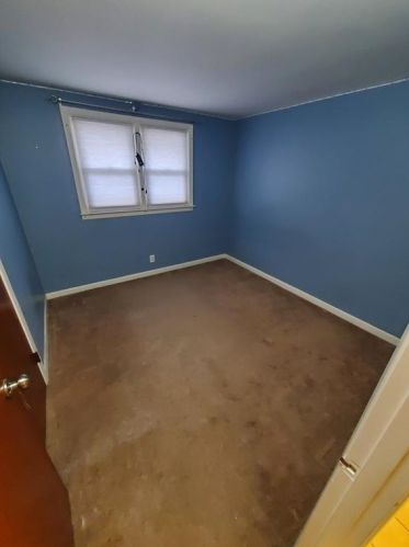 20 Metropolitan Dr, Warwick, RI 02886-7920