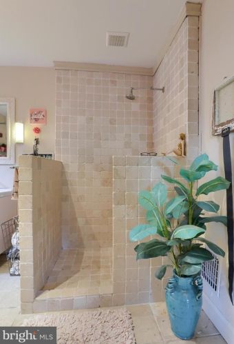 151 Ross St, Lancaster PA  17602-1940 exterior