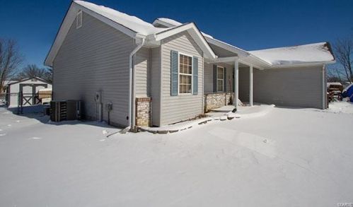 13 Squaw Ct, Pendleton, MO 63383-7039