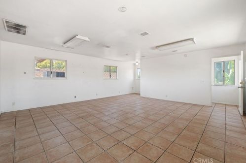 1533 Laster Ave, Anaheim CA  92802-2712 exterior