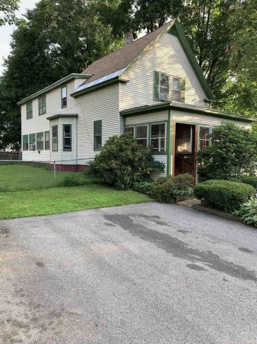 34 Fowler St, Keene, NH 03431-3822