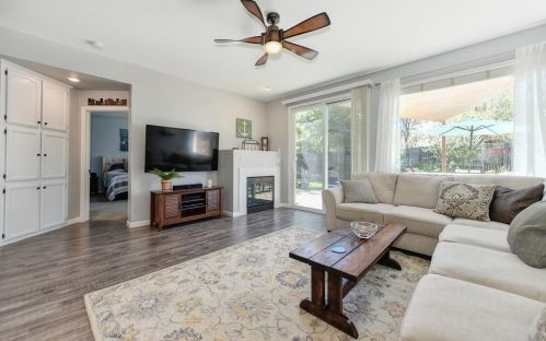 539 Gage Ct, Folsom, CA 95630-6219