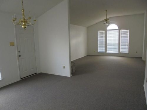 5554 Heatherglen Ter, Fort Worth TX  76179-3766 exterior