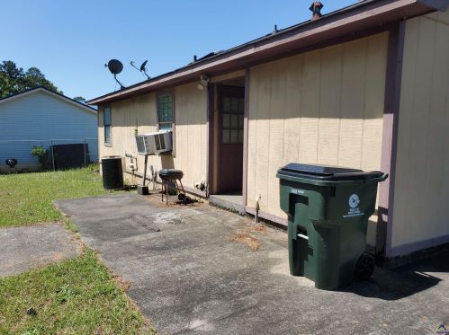 210 Scott Blvd, Warner Robins, GA 31088-4325