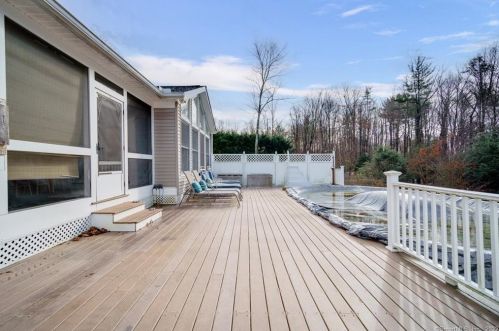 429 Clearview Ave, Torrington CT  06790-5748 exterior