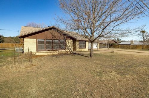 104 Southcross Rd, Georgetown, TX 78628-3025