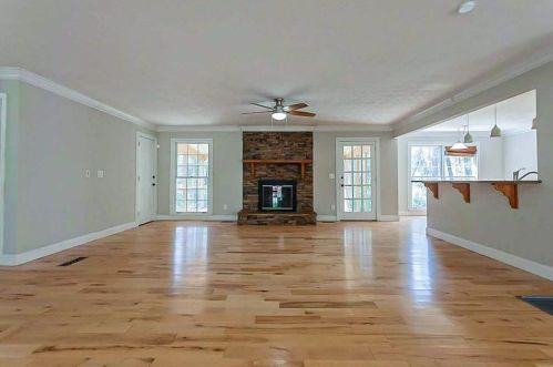 2528 Country Club Dr, Conyers GA  30013-4959 exterior