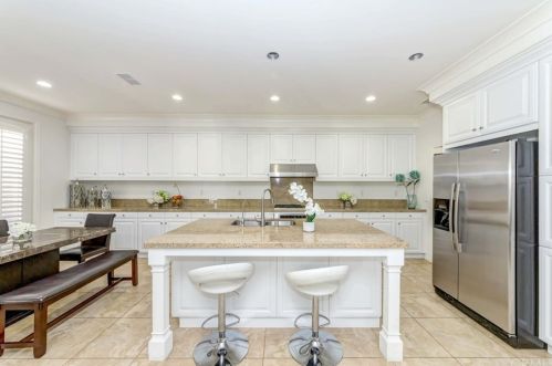 37 Deergrass, Irvine CA  92618-2246 exterior