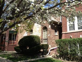 1221 East Ave, Forest View, IL 60402-1004