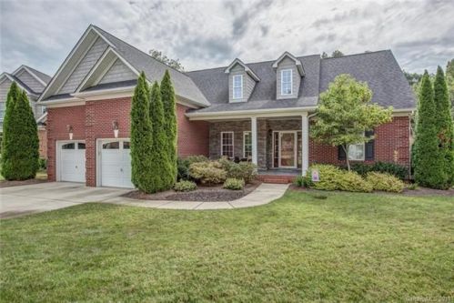 4019 Saint Andrews Ct, Cramerton, NC 28032-1614