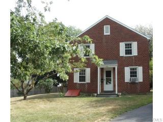 229 Melville Dr, Fairfield, CT 06825-3317