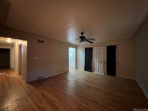 1071 Lima St, Denver, CO 80010-3701