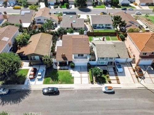 4272 Bridgeway St, Irvine CA  92604-2247 exterior