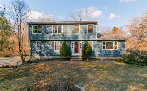 341 Old Zoar Rd, Upper Stepney CT  06468-1405 exterior