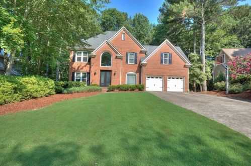2006 Westside Ln, Holly Springs, GA 30189-6745