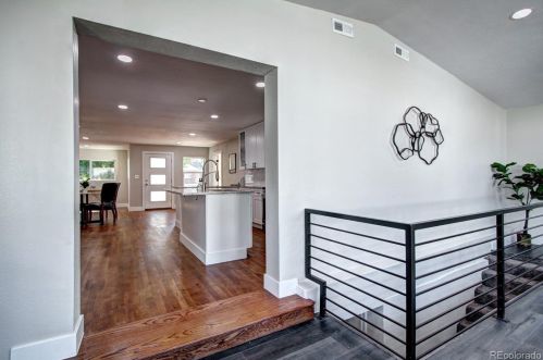 2811 Cook St, Denver CO  80205-5012 exterior