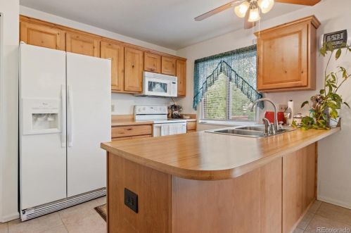 1620 Fundy Way, Aurora CO 80011-5323 exterior