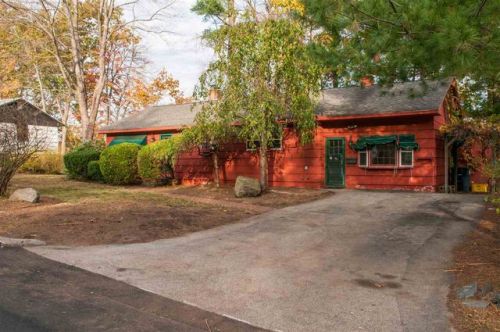 25 Stanford Rd, Nashua, NH 03064-1710