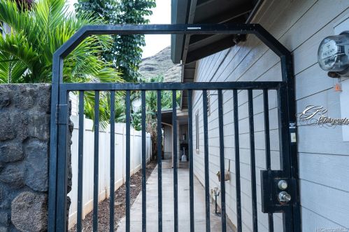 87-1017 Huamoa St, Nanakuli, HI 96792