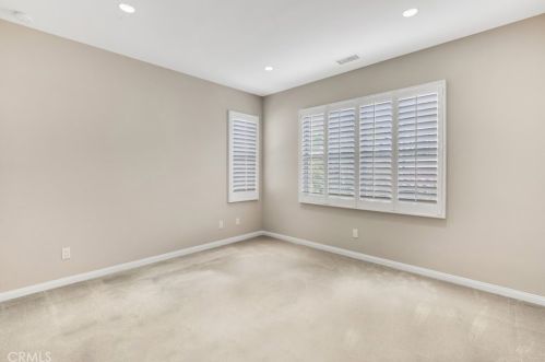 81 Kimbal, Irvine CA  92620 exterior