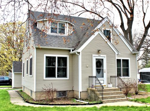 360 Elm St, Mcgirr, IL 60556-9796