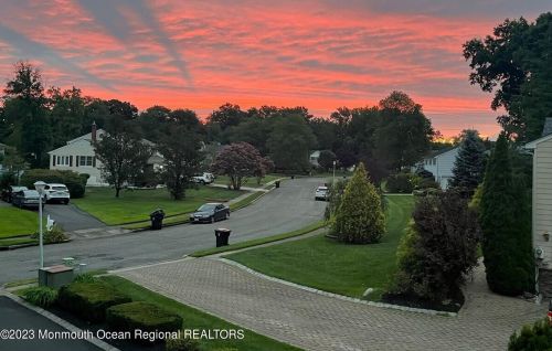 34 Barbara Ter, Middletown NJ 07748-1202 exterior