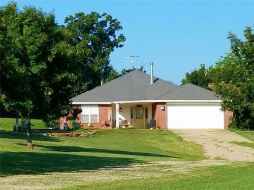 461052 1105 Rd, Sallisaw, OK 74955-5590