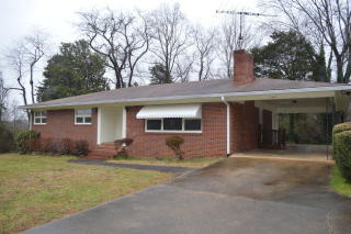 1007 Church St, Valdese, NC 28690-2123