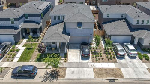 2336 Explorador Dr, Merced, CA 95340-5313