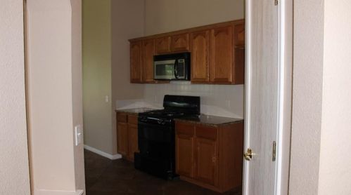 5500 Catsby Ct, Austin TX  78724-8542 exterior