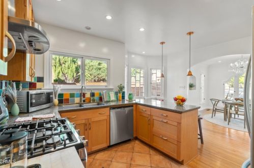 1133 Cordova Ave, Glendale CA  91206-2114 exterior