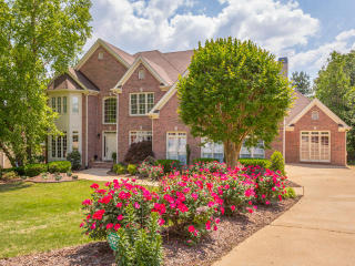 2151 Bay Pointe Dr, Hixson, TN 37343-6107
