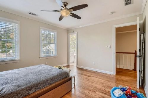 2134 Briarlake Trce, Atlanta GA  30345-3669 exterior