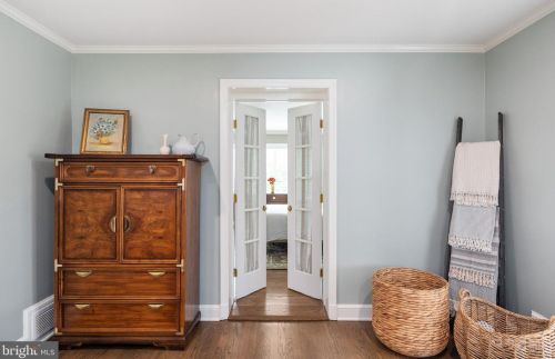 9605 Sutherland Rd, Silver Spring MD 20901-2314 exterior