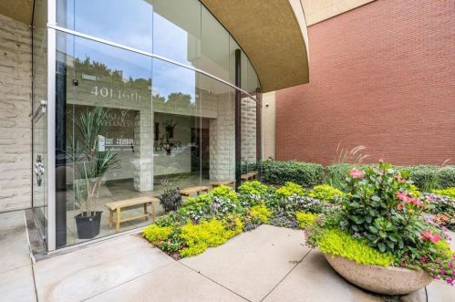 400 17th St, Atlanta GA  30363-1045 exterior
