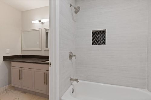 2633 Via Cordova, Carrollton TX 75006-4656 exterior