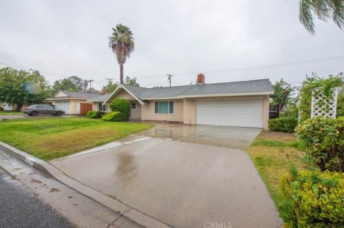 6375 Westview Dr, Riverside CA  92506-5325 exterior