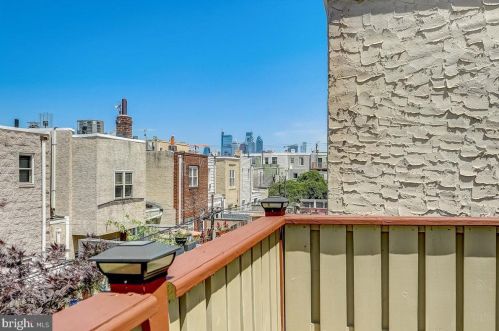 1830 12 St, Philadelphia PA 19122-0018 exterior